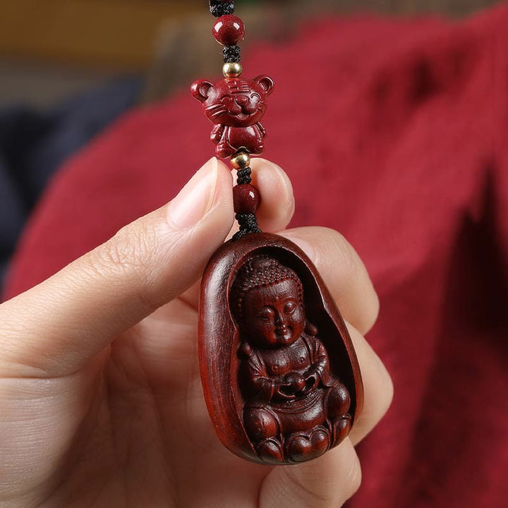 Buddha Stones Piccola foglia Sandalo rosso Buddha Cinabro Zodiaco cinese Amuleto Protezione Portachiavi