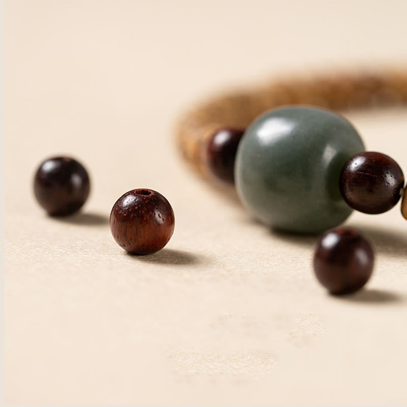 Braccialetto della saggezza Buddha Stones Bodhi Seed con piccola foglia di sandalo rosso