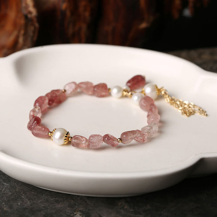 Braccialetto di guarigione dell'amore placcato in oro 14k con perle di quarzo fragola naturale