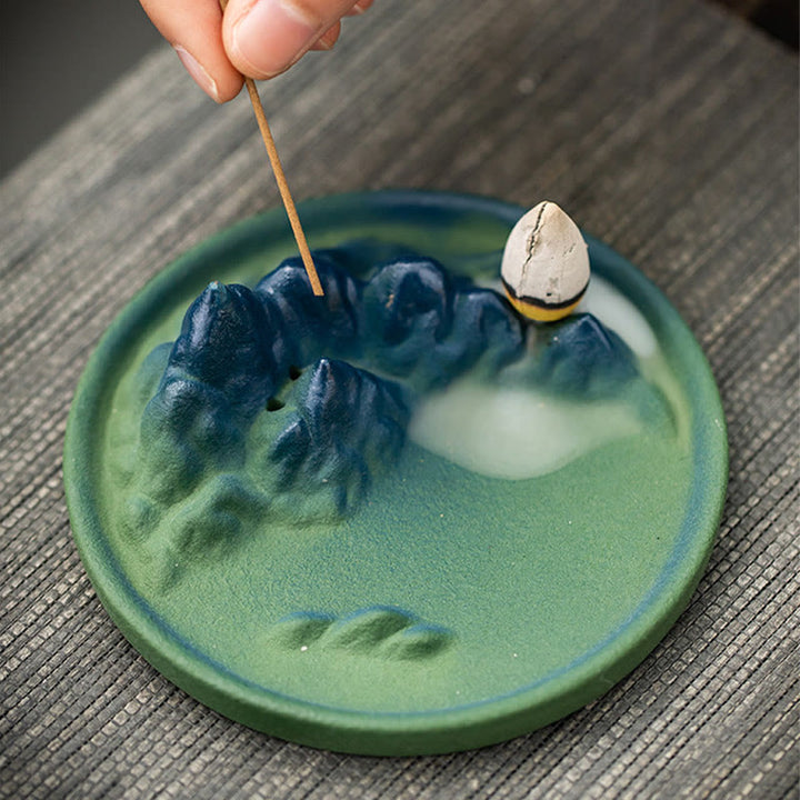 Bruciatore di incenso creativo Mountain River in ceramica con flusso di ritorno curativo
