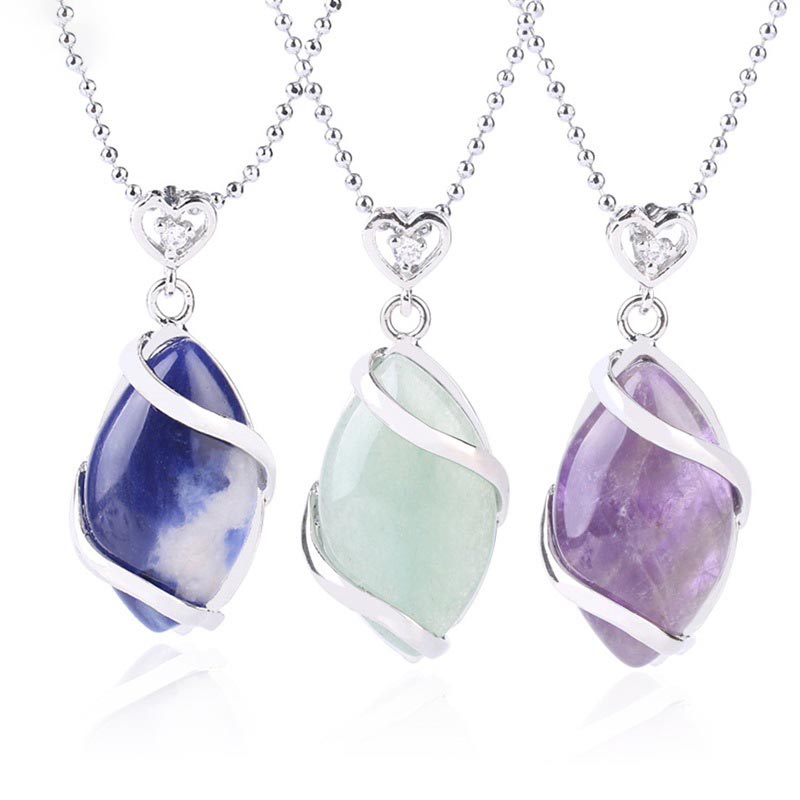 Collana con ciondolo in pietra di cristallo naturale con motivo a marquise Buddha Stones