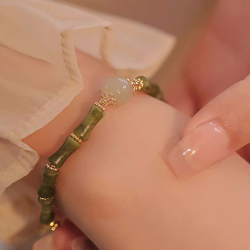 Braccialetto della fortuna con motivo di bambù in giada Hetian con peridoto placcato in rame 14K Buddha Stones
