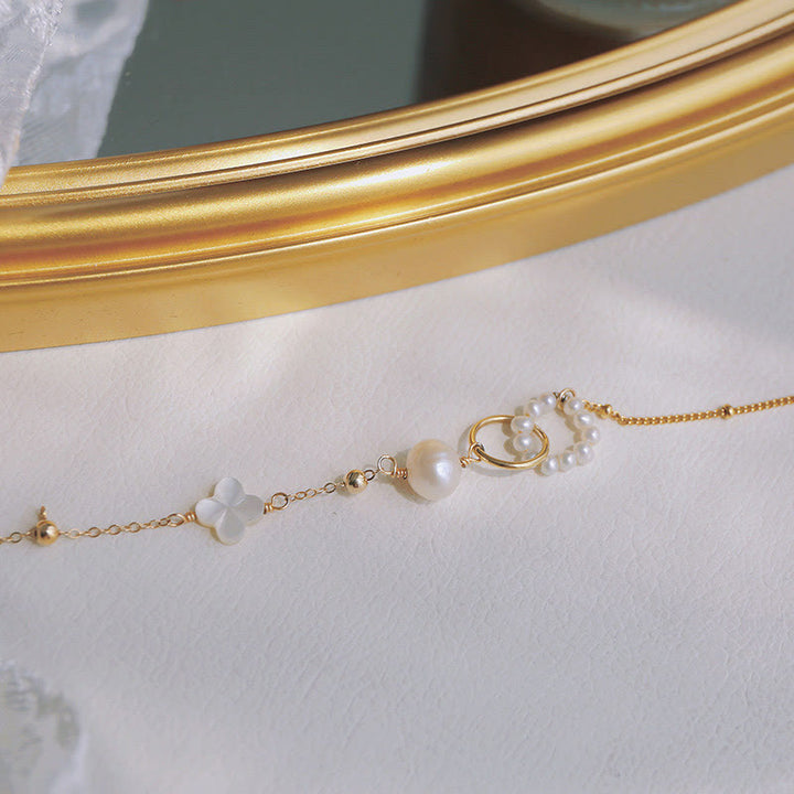 Braccialetto a catena con fibbia a doppia pace in perle placcate in oro 14K Buddha Stones