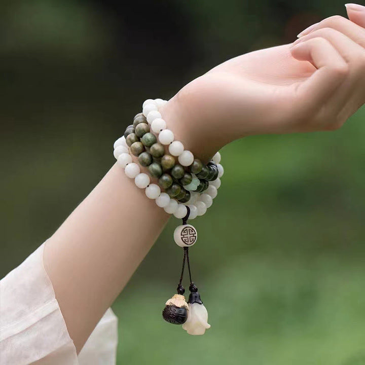Braccialetto rilassante con semi di Bodhi in legno di sandalo verde naturale Buddha Stones