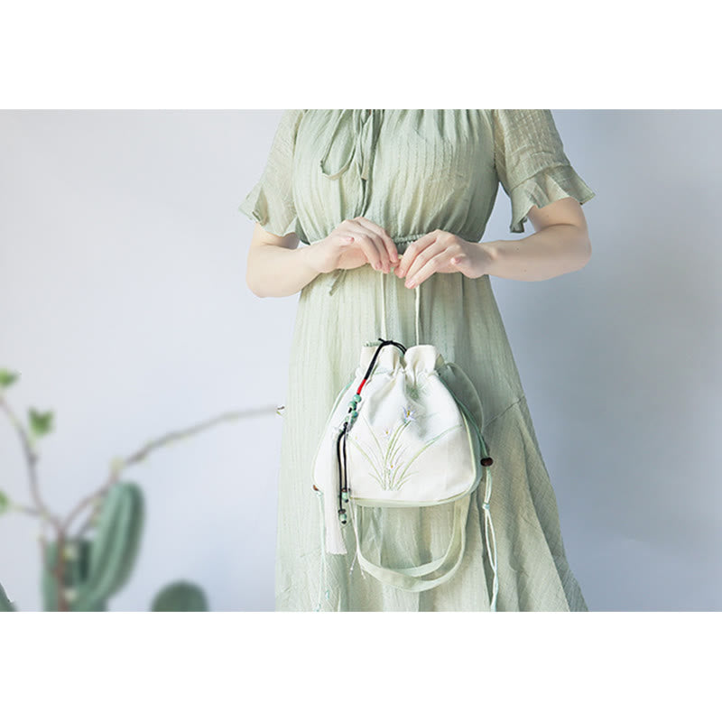 Borsa a tracolla in tela con fiori ricamati a mano con Buddha Stones