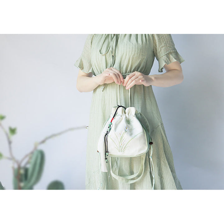 Borsa a tracolla in tela con fiori ricamati a mano con Buddha Stones