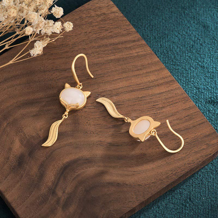 Orecchini FengShui con Volpe di Giada Bianca e Fortuna