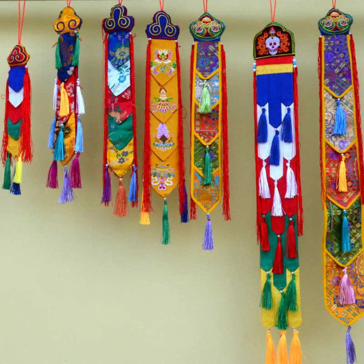 Fiore di loto Otto simboli di buon auspicio Meditazione Illuminazione Nappe colorate Arte murale