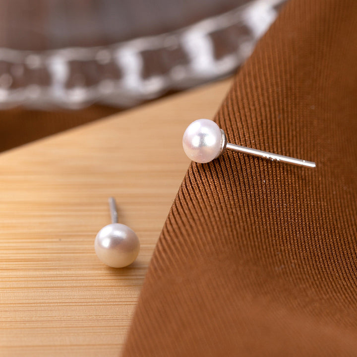 Orecchini a bottone Buddha Stones in argento sterling 925 con perle e ricchezza