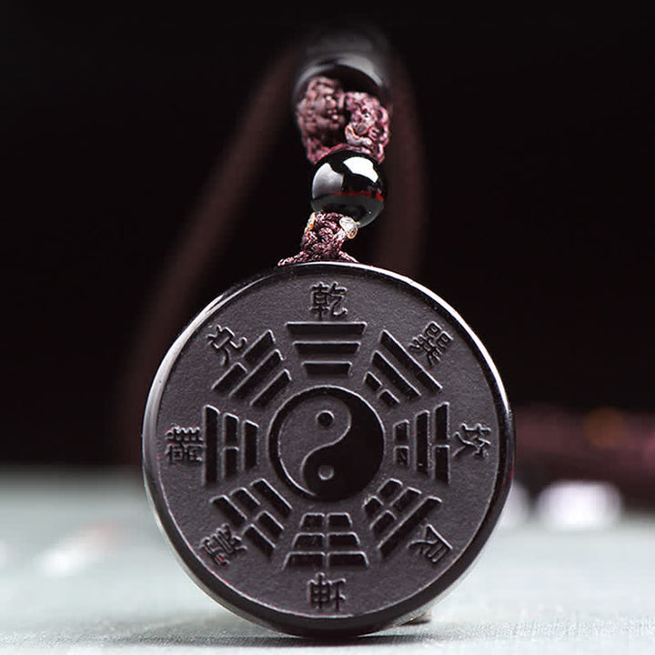 Collana con ciondolo in ossidiana nera Bagua Yin Yang Strength Buddha Stones - image 3