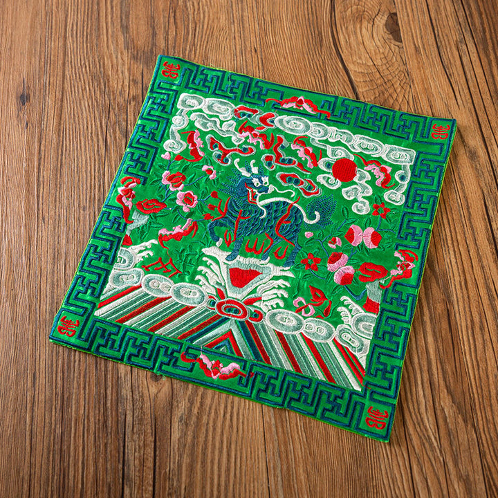 Buddha Stones Phoenix Dragon Kirin Ricamo Sottobicchiere per tazza da tè Sottobicchiere per tazza da tè Kung Fu