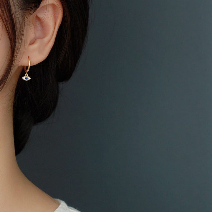 Orecchini a perno con protezione contro il malocchio in argento sterling 925 Buddha Stones