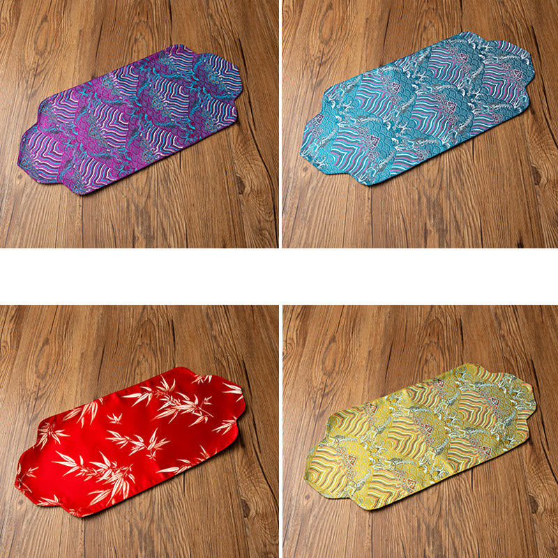 Buddha Stones Sea Wave Bamboo Plum Blossom Broccato Ricamo Sottobicchiere per tazza da tè Kung Fu Tappetino da tè