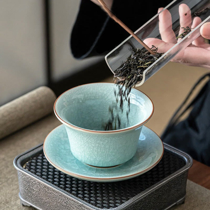 Buddha Stones Retro Green Ice Glaze Ceramic Gaiwan Sancai Tazza da tè Kung Fu Tazza da tè e piattino con coperchio