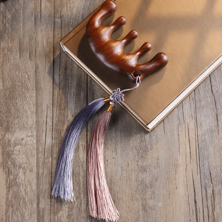 Pettine da massaggio semplice con nappa lenitiva in legno di sandalo verde