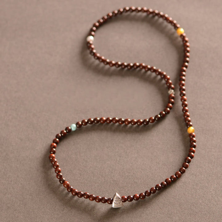 Braccialetto a triplo giro con protezione del carattere Fu, in argento Buddha Stones 925, con piccola foglia indiana in legno di sandalo rosso