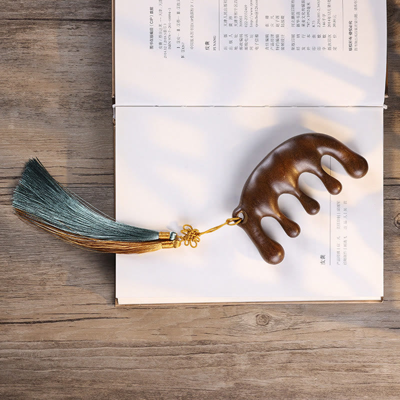 Pettine da massaggio semplice con nappa lenitiva in legno di sandalo verde