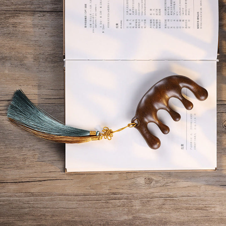 Pettine da massaggio semplice con nappa lenitiva in legno di sandalo verde