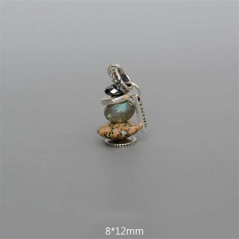Collana con ciondolo calmante in labradorite con vari cristalli e Buddha Stones Zen Cairn - Ciondolo in ematite, labradorite e pietra paesaggistica 8*12 mm - image 12