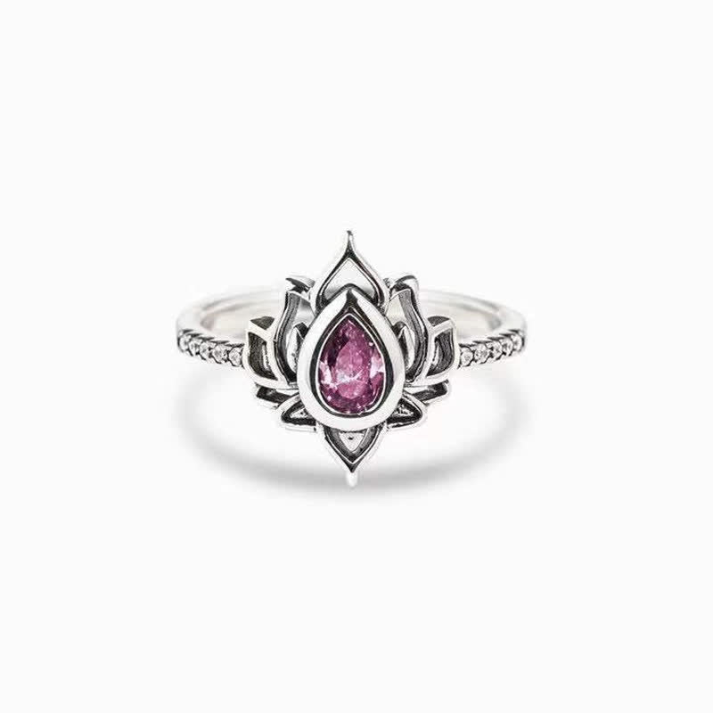 Anello di protezione con benedizione in zircone e loto in argento sterling Buddha Stones