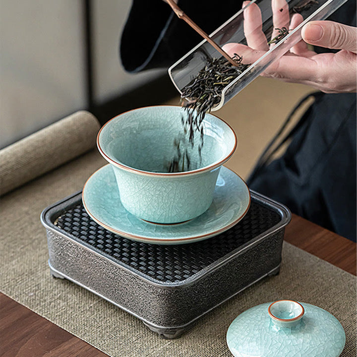 Buddha Stones Retro Green Ice Glaze Ceramic Gaiwan Sancai Tazza da tè Kung Fu Tazza da tè e piattino con coperchio