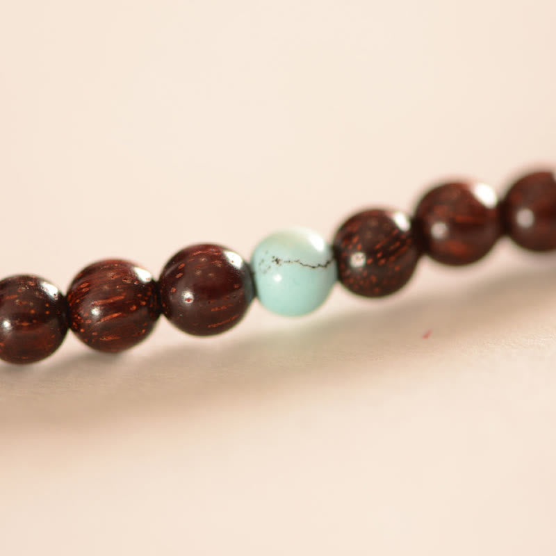 Braccialetto a triplo giro con protezione del carattere Fu, in argento Buddha Stones 925, con piccola foglia indiana in legno di sandalo rosso