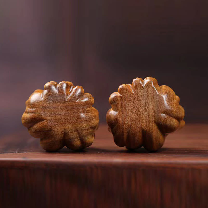 Buddha Stones Mini Volpe a nove code Avorio Frutto Sandalo Sandalo verde Decorazione di benedizione