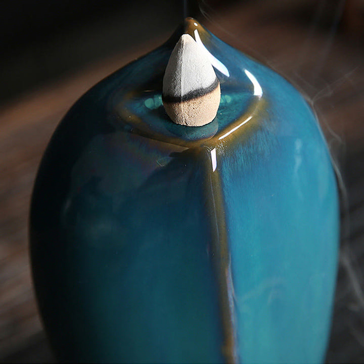 Bruciatore di incenso a cascata Buddha Stones, porta incenso a riflusso