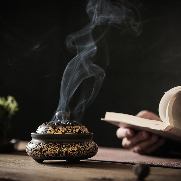 Bruciatore di incenso per meditazione in ceramica con motivo floreale a drago e fontana di fumo a riflusso