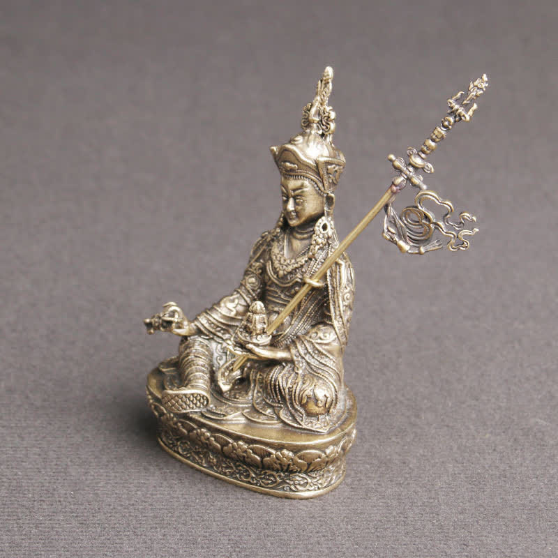 Statua del Buddha Padmasambhava, decorazione del tempio, ornamento della serenità in rame