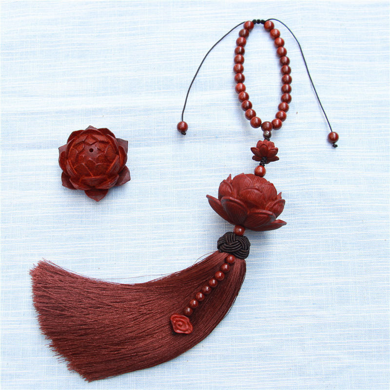 Buddha Stones Tibetano Piccola Foglia Sandalo Rosso Loto Fortuna Protezione Nappa Decorazione