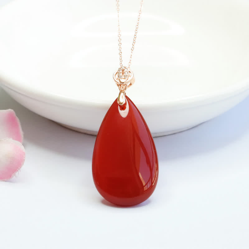Collana con ciondolo in argento sterling 925 con goccia d'acqua e agata rossa Confidence