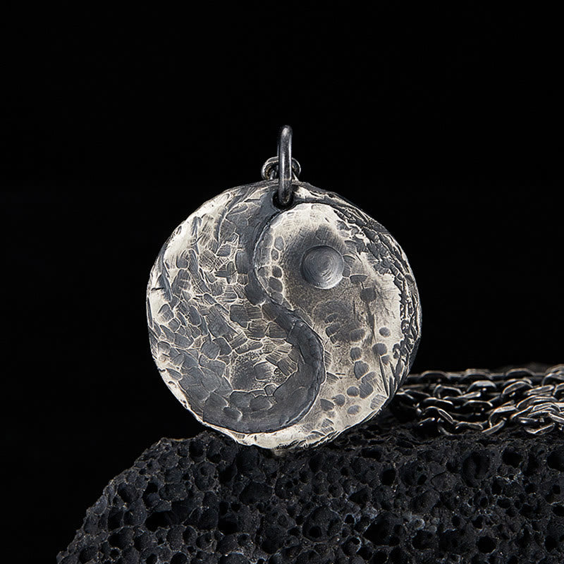 Buddha Stones 990 Sterling Silver Yin Yang Hammer Texture Collana con ciondolo Armonia - Argento Sterling 990 - image 1