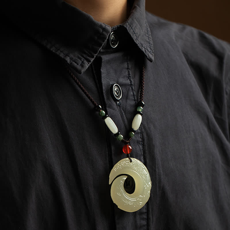 Collana con Buddha Stones, ciondolo in pietra di pace, ciondolo in pietra di giada, ciondolo in pietra di sandalo rosso, ciondolo in pietra di cinabro, ciondolo in pietra di agata, ciondolo in pietra di fortuna