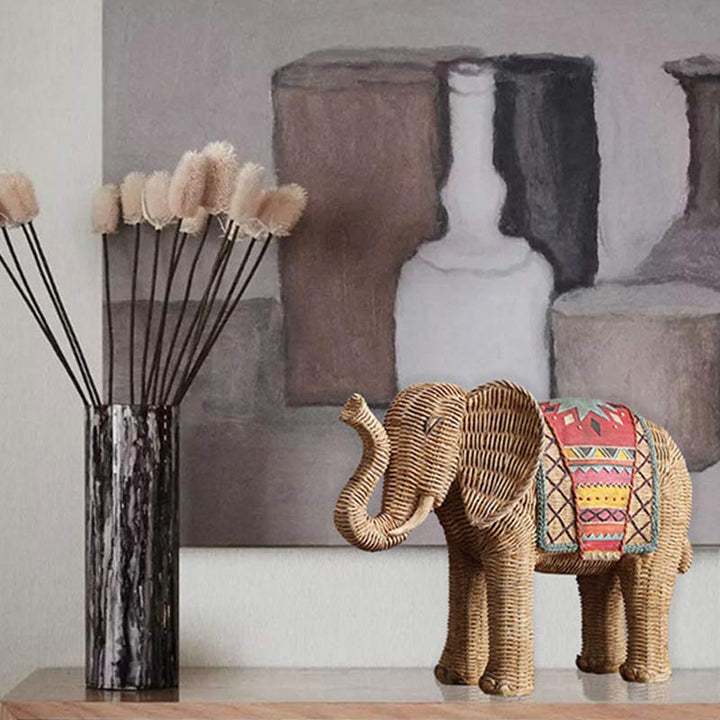 Decorazione per la casa in resina con elefante, saggezza e ricchezza