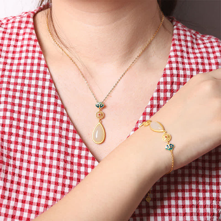 Collana con ciondolo a forma di goccia d'acqua in argento sterling 925 con giada bianca Hetian e bracciale