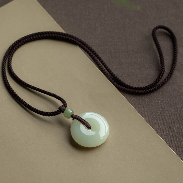 Collana Buddha Stones con fibbia per la pace, fortuna e prosperità