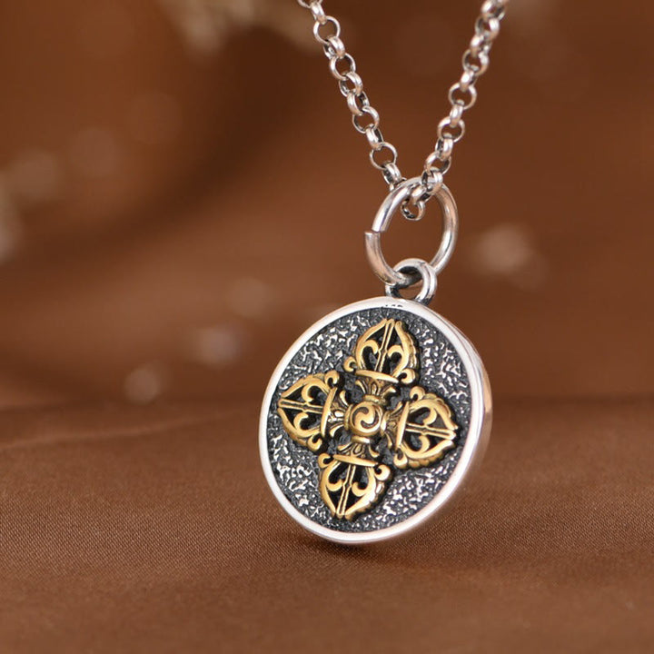 Collana con ciondolo a Buddha Stones in argento sterling 925 con doppio Dorje Vajra e benedizione