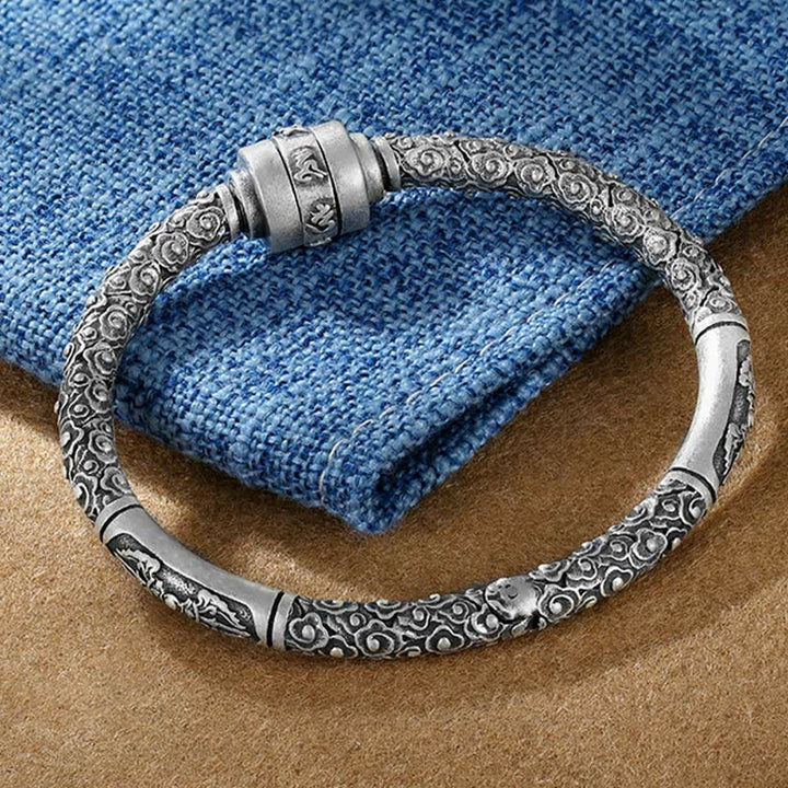 Buddha Stones 990 Sterling Silver Tibetano Auspicious Clouds Om Mani Padme Hum Braccialetto Creatività Inciso