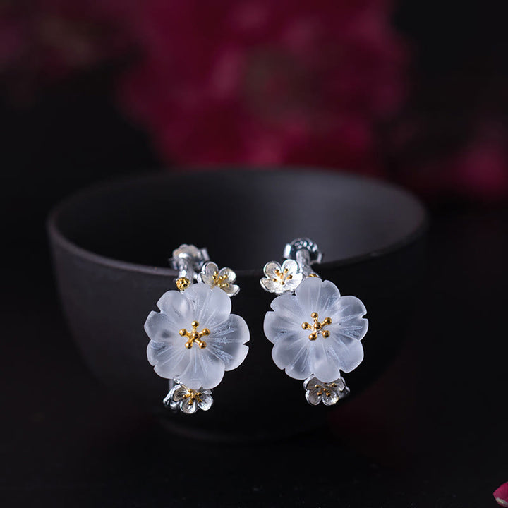 Orecchini Buddha Stones in argento sterling 925 con fiori di prugna e benedizione floreale