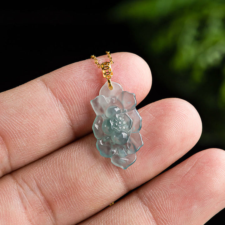 Collana con ciondolo della prosperità con motivo a loto in giada naturale in oro 18 carati Buddha Stones - image 3