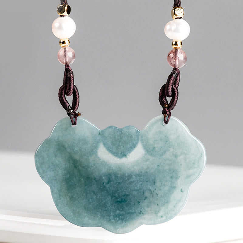 Collana con Buddha Stones a forma di fiore di peonia in giada naturale con ciondolo a forma di lucchetto di buoni auguri e prosperità