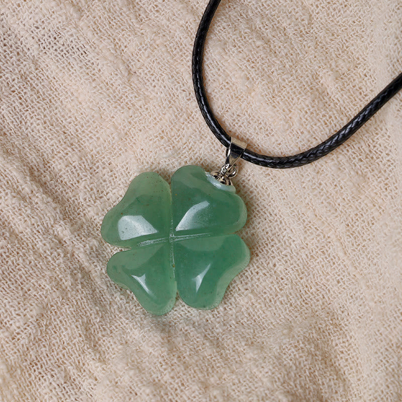 Collana con ciondolo in corda di cuoio con quadrifoglio e avventurina verde in argento sterling 925 Buddha Stones