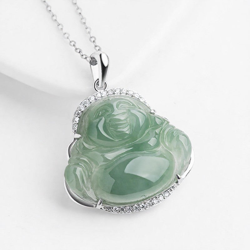 Buddha Stones Collana con ciondolo portafortuna a forma di Buddha che ride in argento sterling 925 con intarsio in giada verde e catena in acciaio al titanio. - image 1