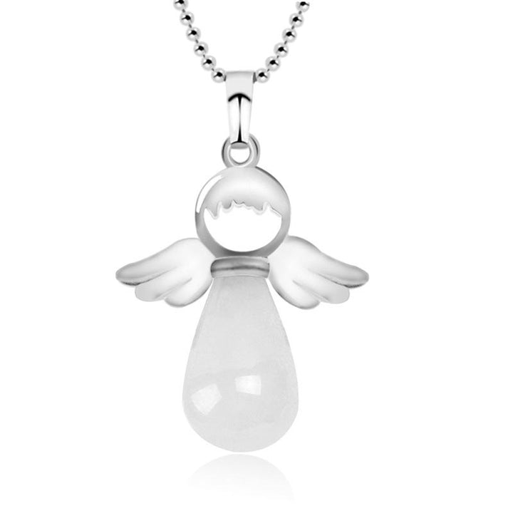 Collana con ciondolo portafortuna in cristallo naturale con piccole ali d'angelo Buddha Stones