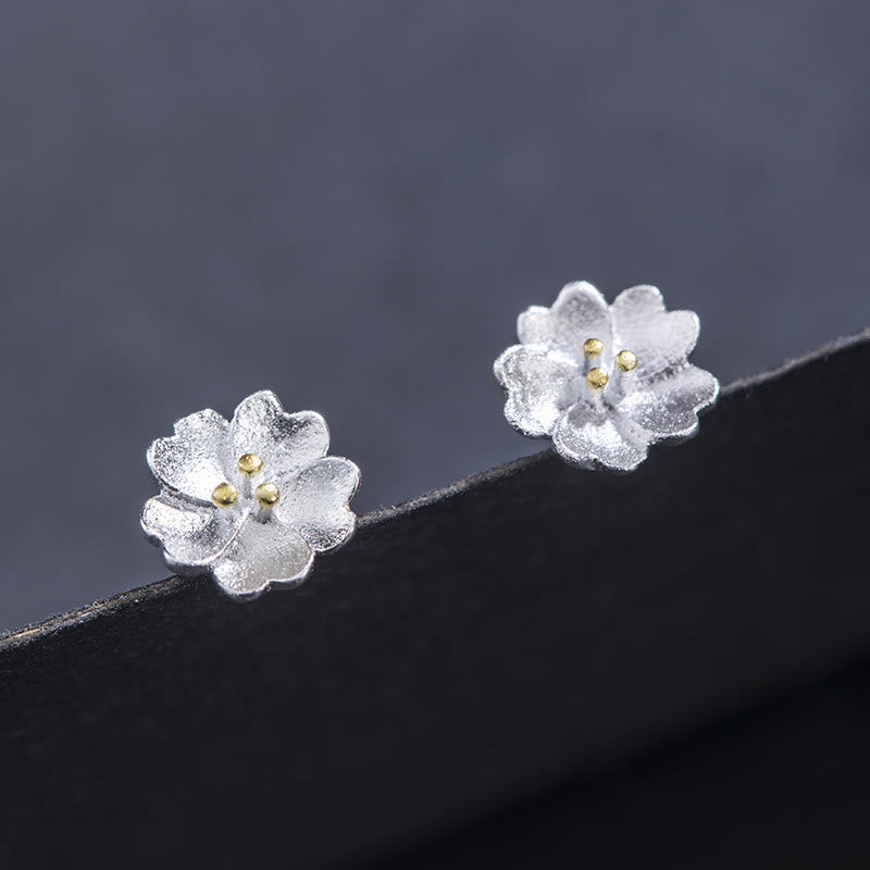 Orecchini a bottone Buddha Stones in argento sterling 925 con fiori di ciliegio e motivo floreale calmo