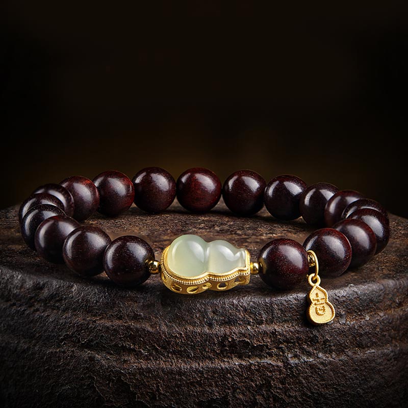 Braccialetto di rilassamento calmo con piccole foglie di sandalo rosso, zucca e giada Buddha Stones