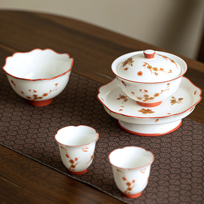 Buddha Stones Fiori di porcellana bianca Gaiwan in ceramica Sancai Tazza da tè Kung Fu Tazza da tè e piattino con coperchio