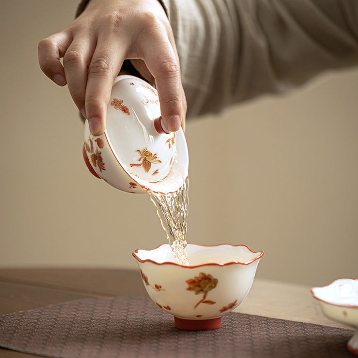 Buddha Stones Fiori di porcellana bianca Gaiwan in ceramica Sancai Tazza da tè Kung Fu Tazza da tè e piattino con coperchio