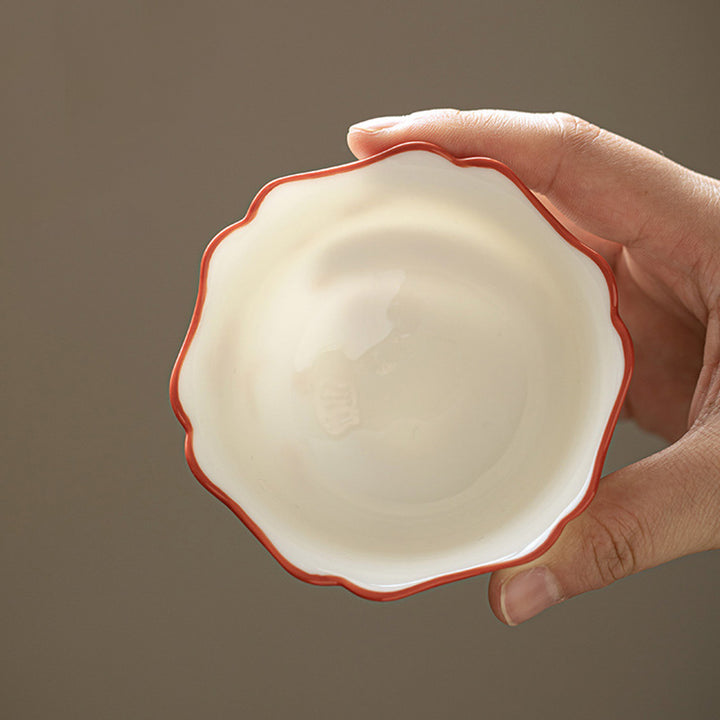 Buddha Stones Fiori di porcellana bianca Gaiwan in ceramica Sancai Tazza da tè Kung Fu Tazza da tè e piattino con coperchio